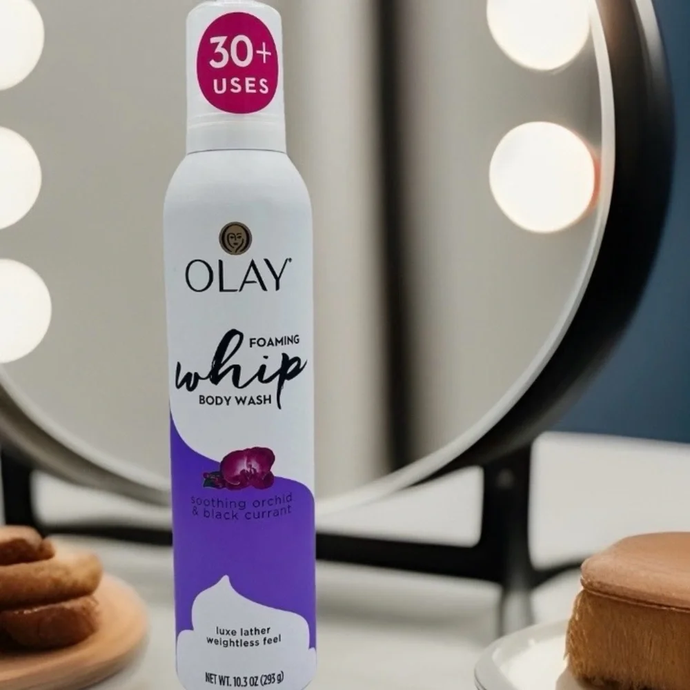 Olay Foaming Whip Body Wash Soothing Orchid & Black Currant 10.3 oz New